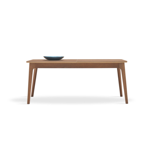 RAUM - Extendable Dining Table